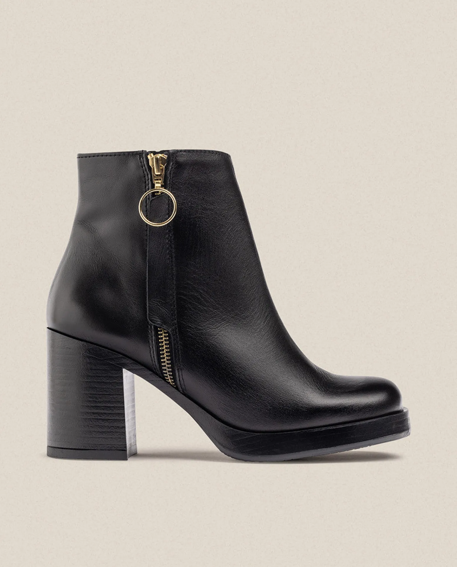 heeled_ankle_boot_kolin_b_0.webp Yokono Heeled Ankle Boot KOLIN-007 Black Online