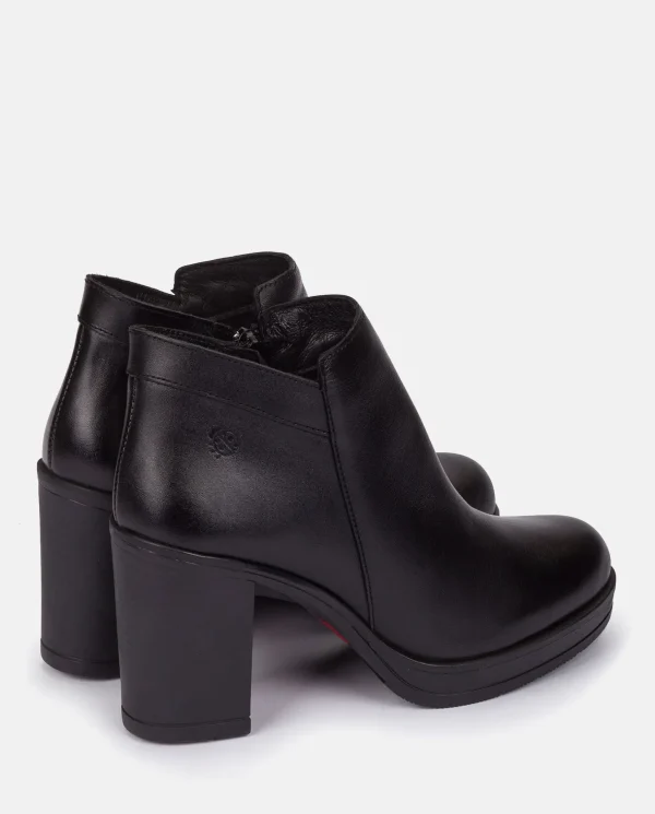 Yokono Heeled Ankle Boot PILSEN-004 Black Clearance