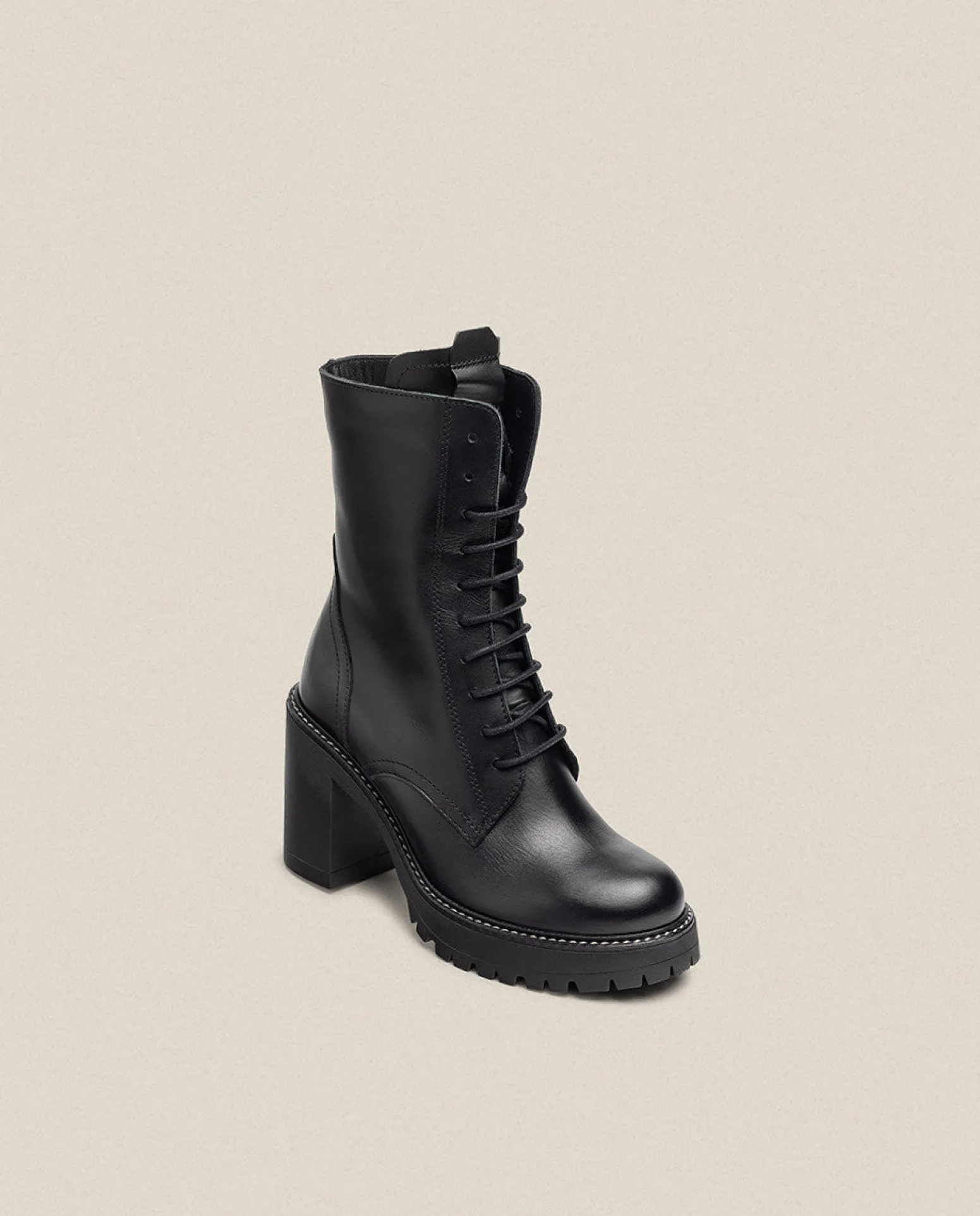 heeled_ankle_boot_tuna_bl_1.webp Yokono Heeled Ankle Boot TUNA-006 Black Best