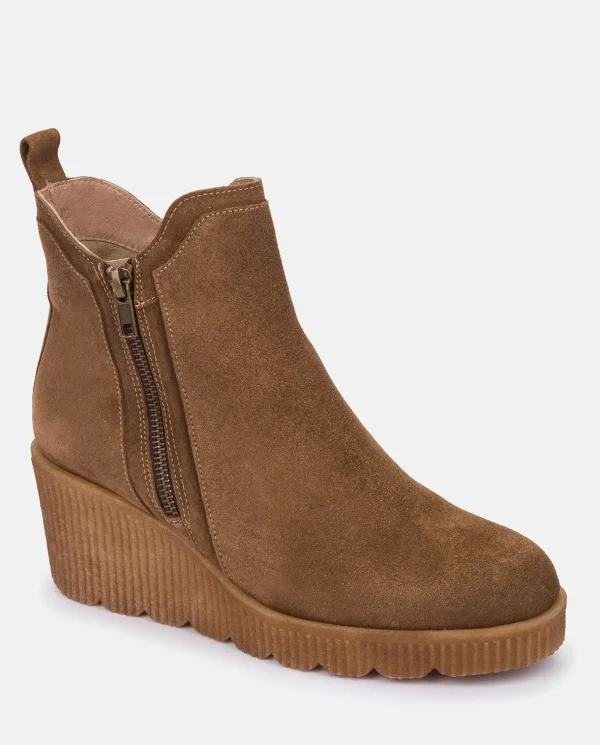 Yokono Wedge Booty MADONA-002 Brown Clearance
